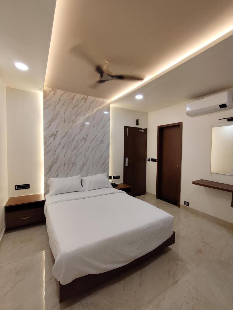 Sree Mahalakshmi Residency By K Hotels Virudunagar Eksteriør bilde